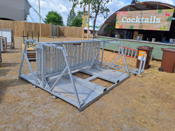Dranghekken huren of kopen: wat is de slimste keuze voor jouw evenement?