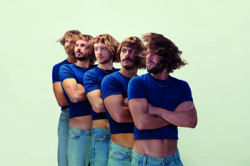 JOHNNY - 155 (eenvijfvijf)