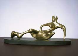 Henry Moore – Vorm en Materiaal