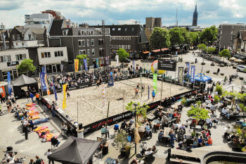 Robijn Quickwash Eredivisie Beach Utrecht