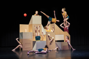 Emilie Weisse Circustheater