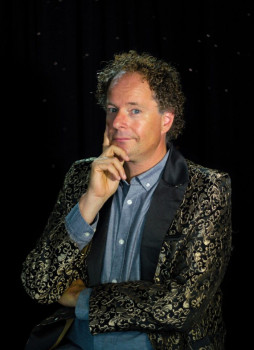 “Tot de Kern” door Arie Vuyk