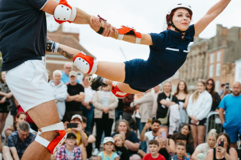 Zomer in De Mare: Straat- en circustheater & doe-en-beleef-activiteiten