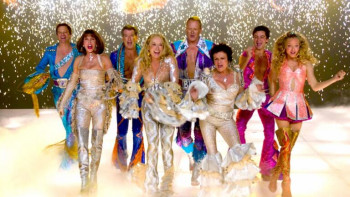 Film: Mamma Mia! – Pakhuis Meezingfeest (extra voorstelling!)